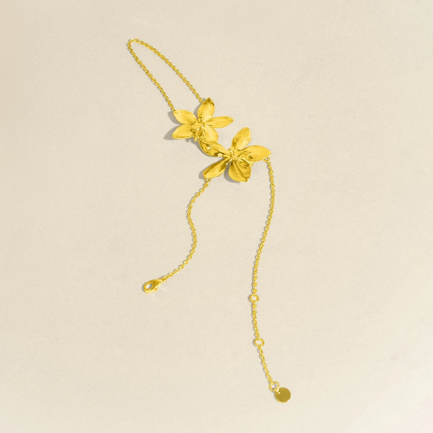 Aeridovanda Blooms Hand Chain
