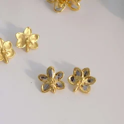 Ascocenda Sagarik Gold Orchid Earrings (PG)