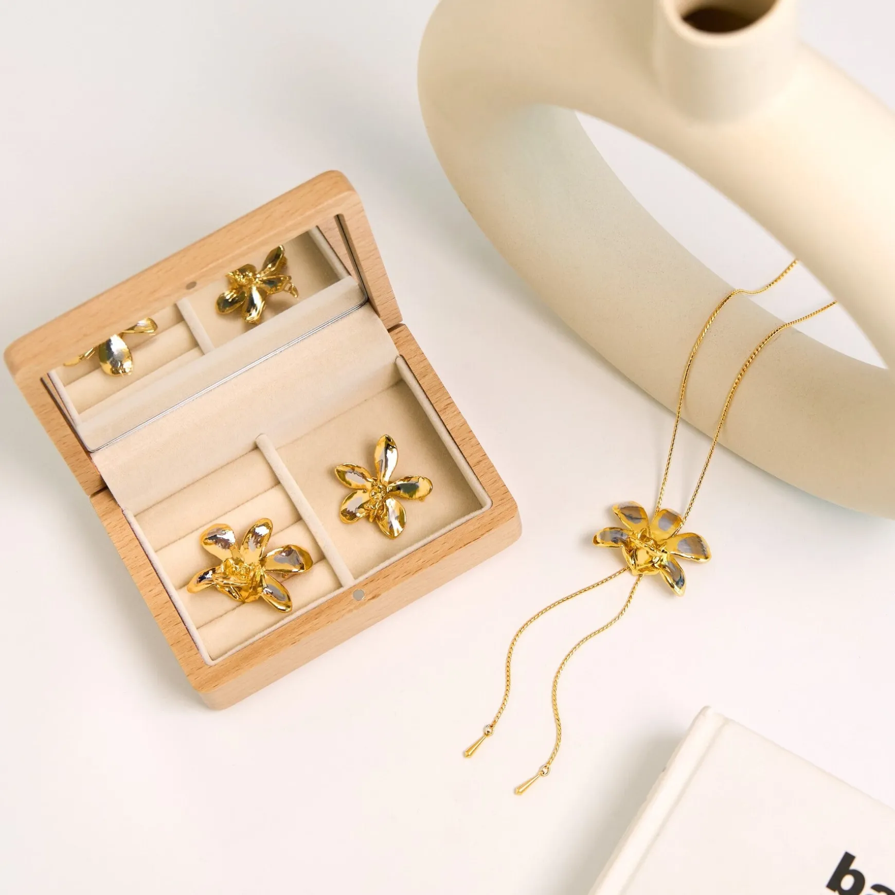 Dendrobium Thong Chai Orchid Long Slider Necklace in Gold & Palladium