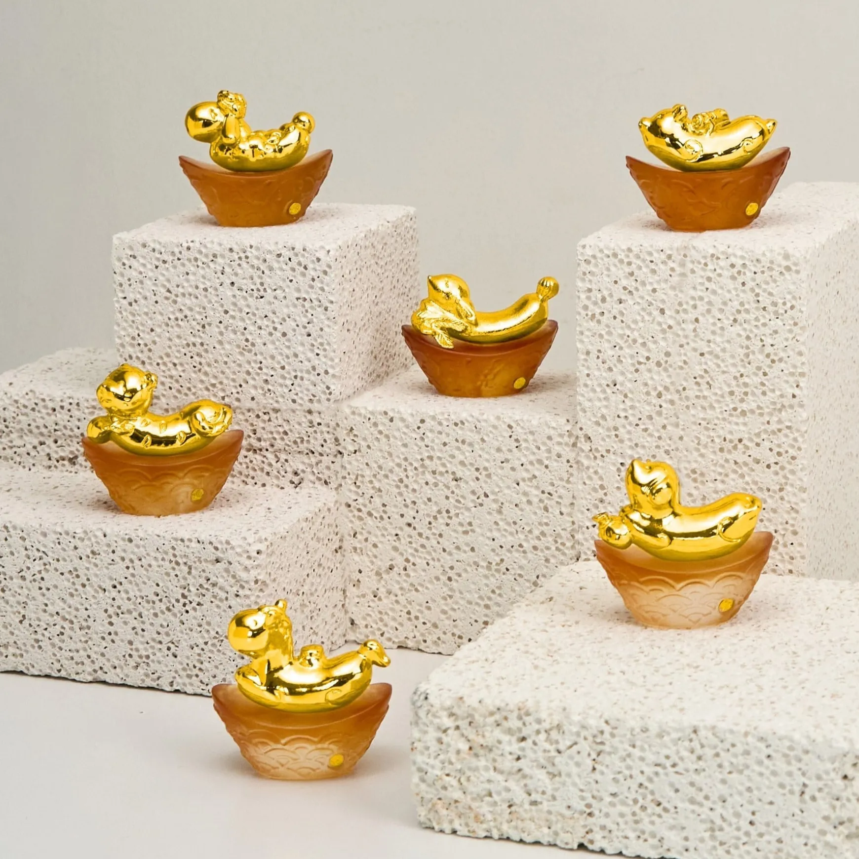 Mini Celestial – Goat on Amber Liu Li