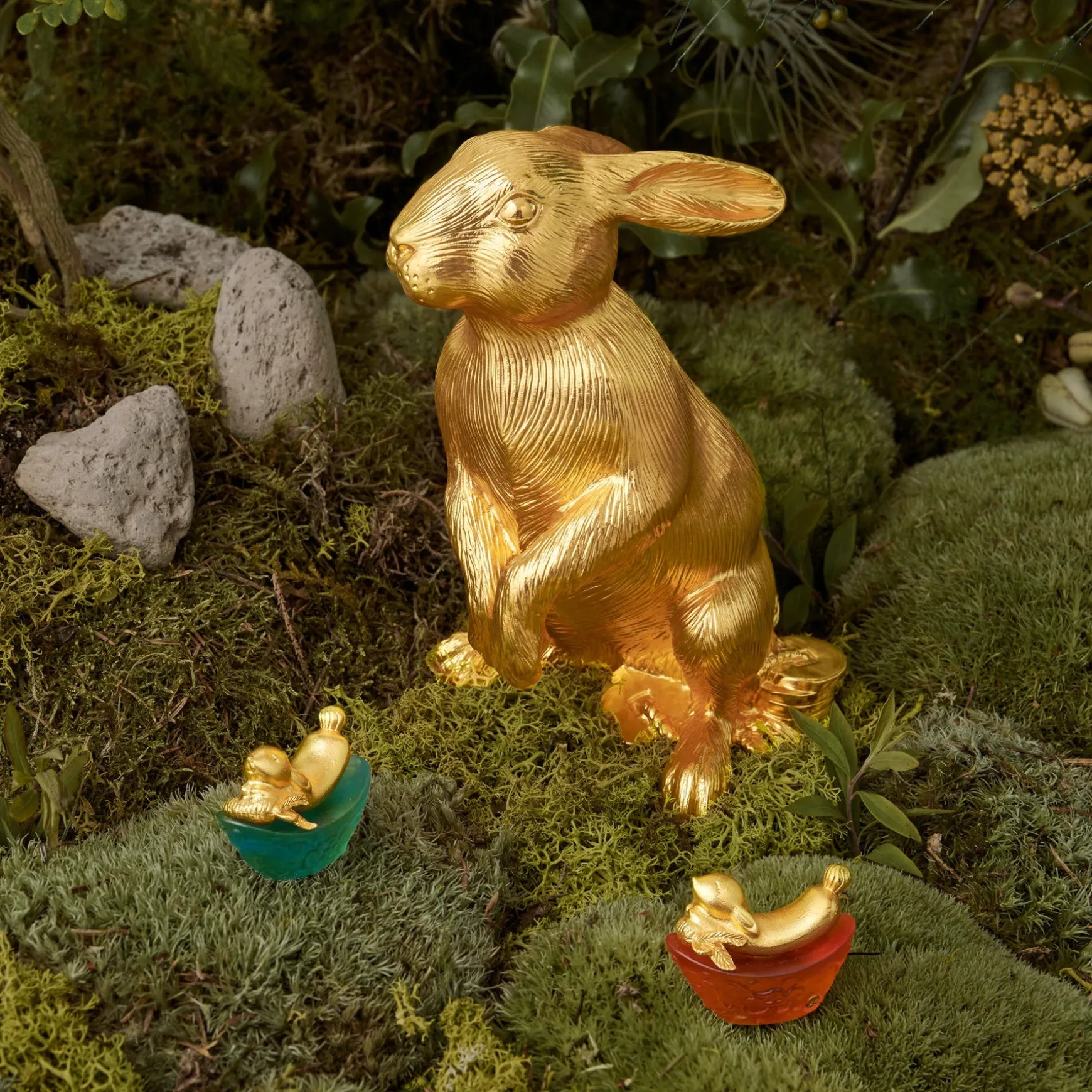 Mini Celestial – Rabbit on Amber Liu Li