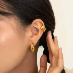 Peranakan Orchid Ear Cuff (G)