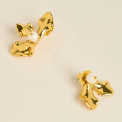 Re-Bloom Classic Pearl Earrings