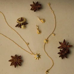 Starry Anise Bracelet in Gold