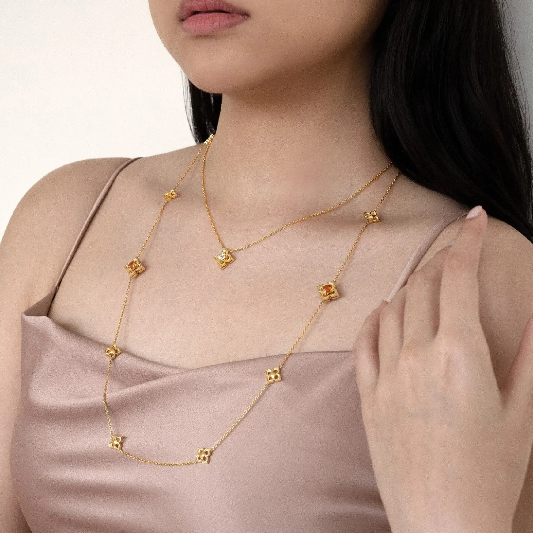 Timeless Peranakan Small Necklace with White Topaz