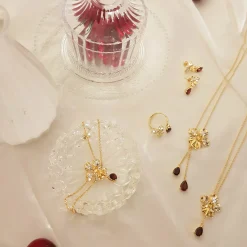 Vanda Miss Joaquim Heritage Long Necklace with Garnet